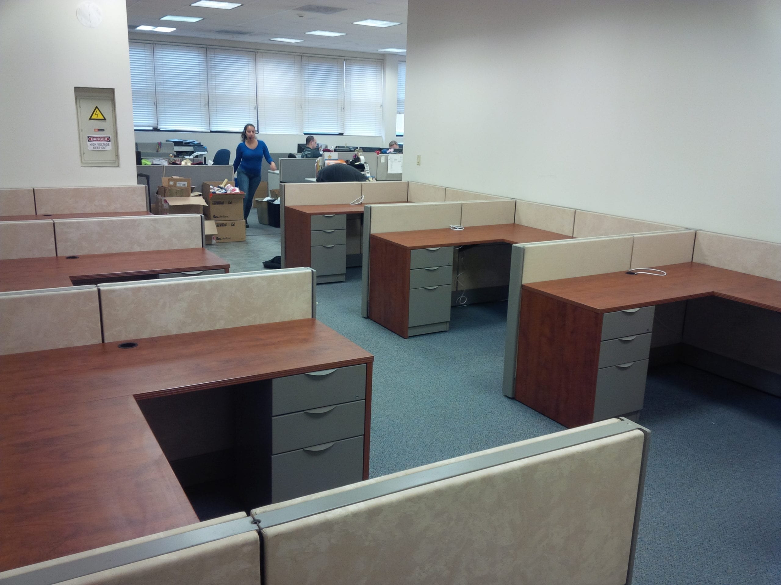 buy office cubicles