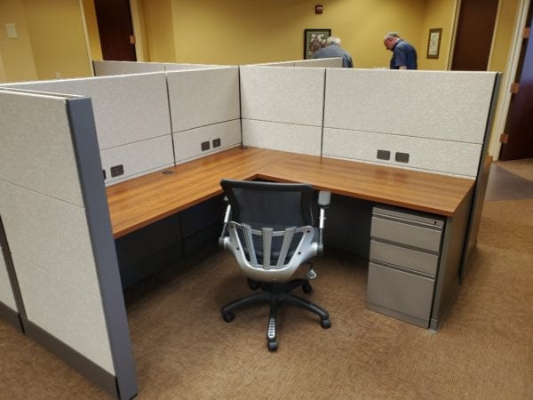 refurbished office furniture