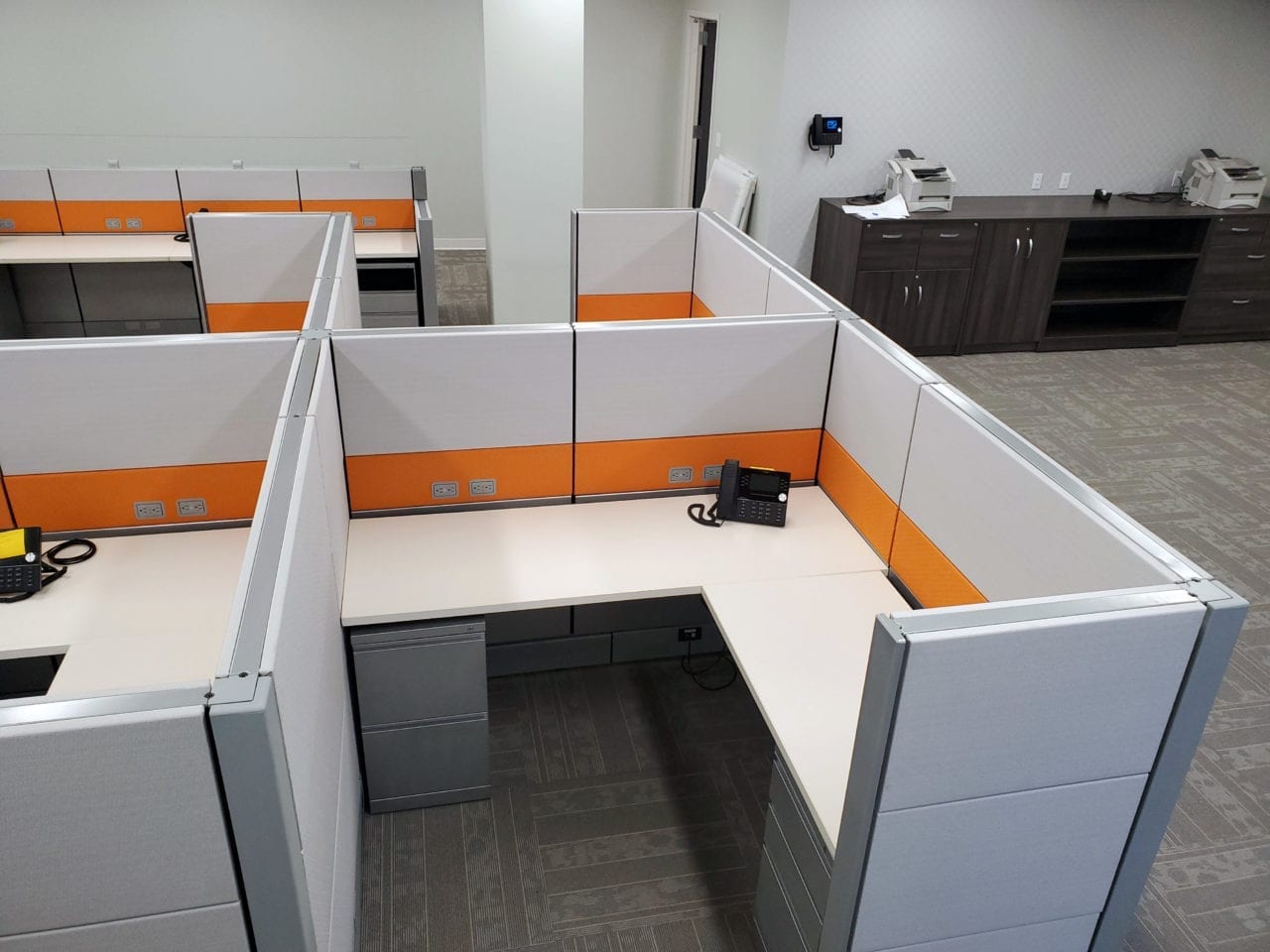 Refurbished Office Furniture, Refurbished Cubicles